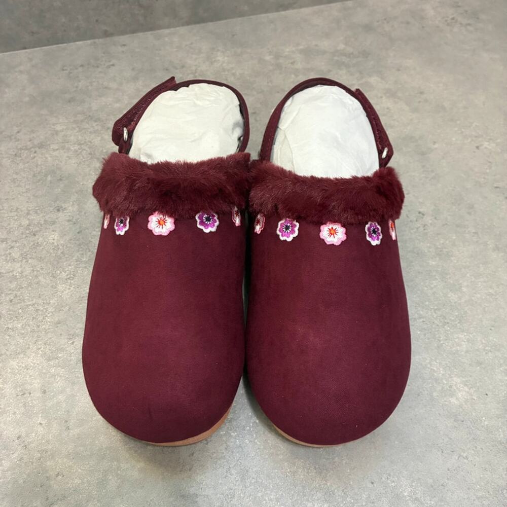 NWT Gymboree Burgundy Clogs Size 1